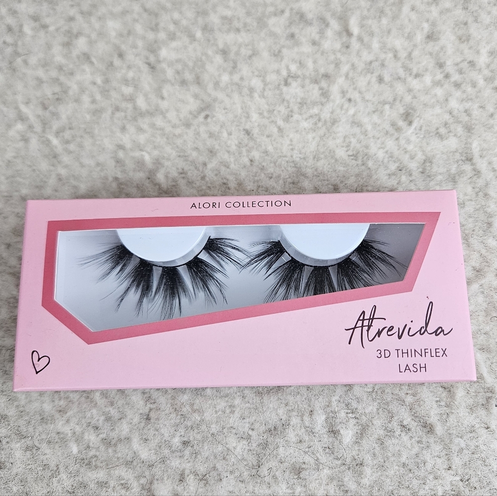 (NEW) Alori Collection ATREVIDA Dramatic Strip False Lashes